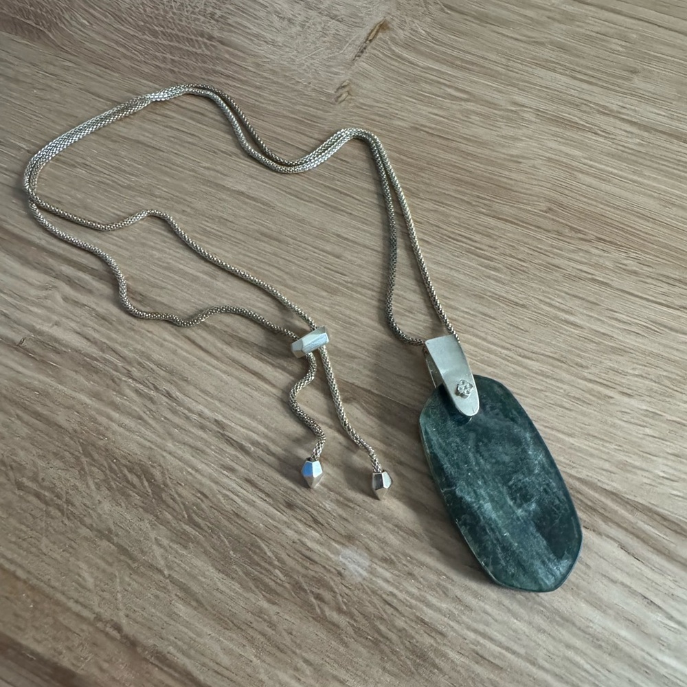 Kendra Scott Gold & Green Pendant Necklace